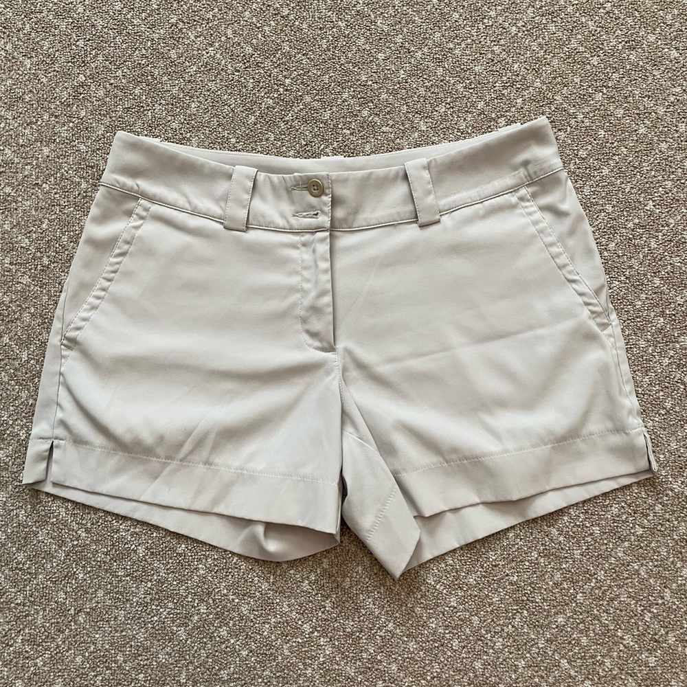 Nike Dri-Fit Women’s Golf Shorts Size 6